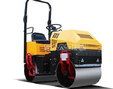 选择萨奥小型<font color='red'><font color='red'>压路机</font></font>的优